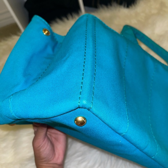 Prada canapa - Picture 13 of 16